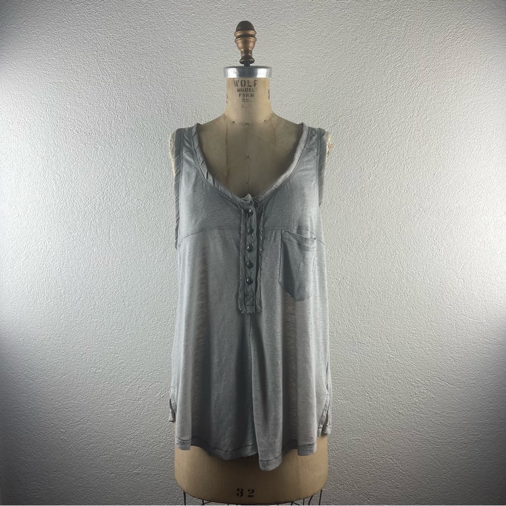 Free People l S Plunge Scoopneck Pleated Raw Trim Texture Pocket Henley Tank Top